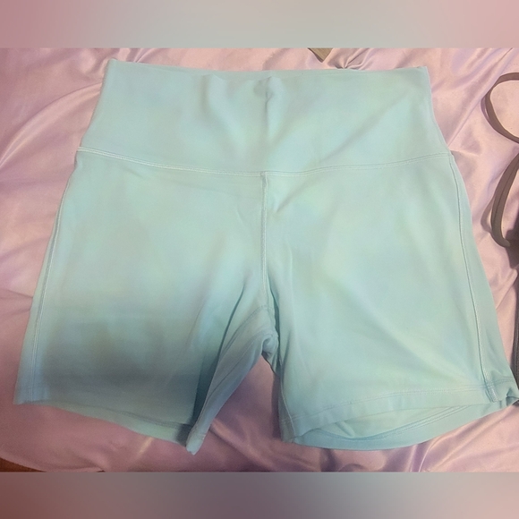 Lululemon size 14 blue align shorts 6" - Picture 1 of 2